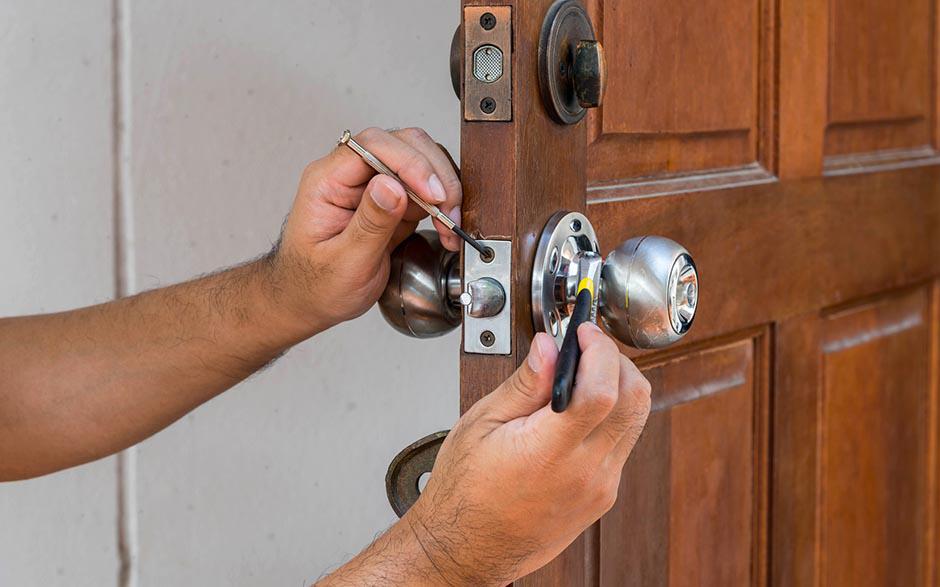 dépannage serrurier ouverture de porte Paris 13